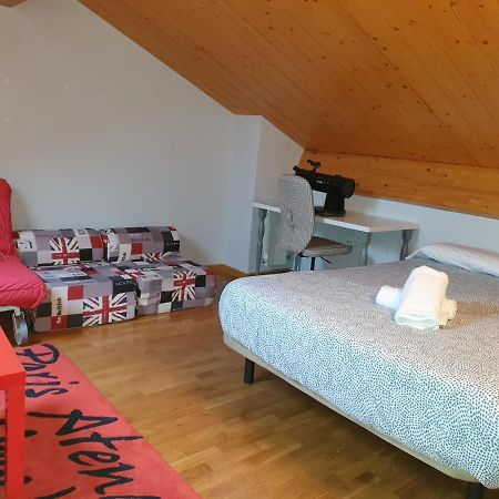 Pico Almanzor Villa Villanúa Екстериор снимка
